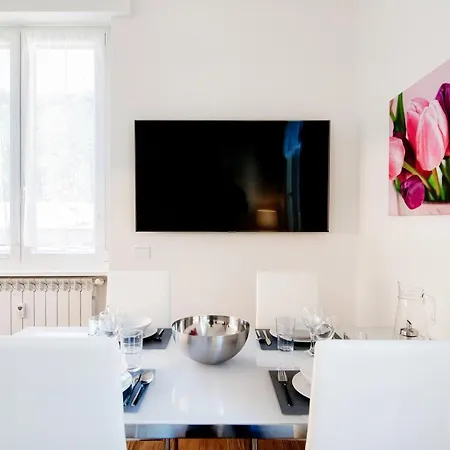 White Loft - The House Of Travelers * Como