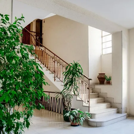 White Loft - The House Of Travelers Apartment *