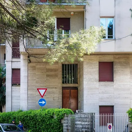 White Loft - The House Of Travelers Apartamento *