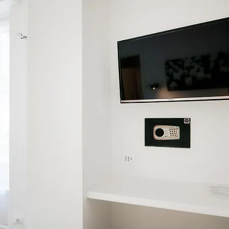 Apartment White Loft - The House Of Travelers *