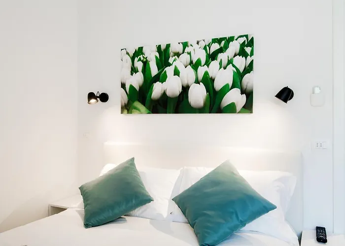 White Loft - The House Of Travelers