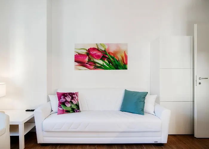 White Loft - The House Of Travelers Apartment *