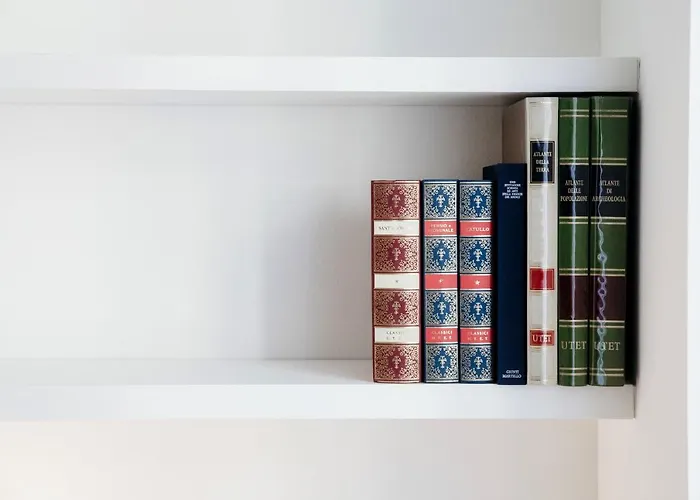 White Loft - The House Of Travelers Apartment *