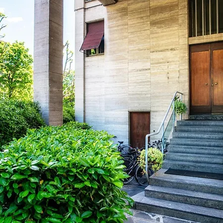 White Loft - The House Of Travelers 公寓 *